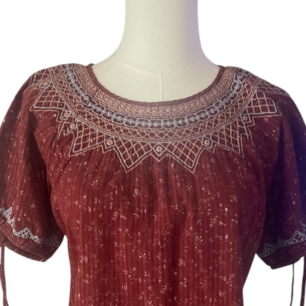 Madewell Embroidered Puff-Sleeve Babydoll Dress in Dotted Vines - Picture 2 of 10